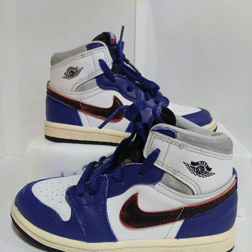Nike Rare Air Air Jordan Ones 1 Kids Size 10c Red Blue Grey